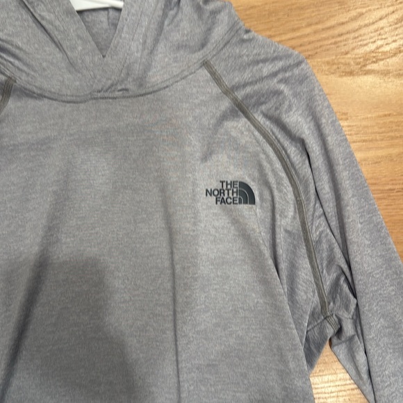 The North Face Men HyperLayer FD Pullover Hoodie Shirt UPF50 - Picture 2 of 4